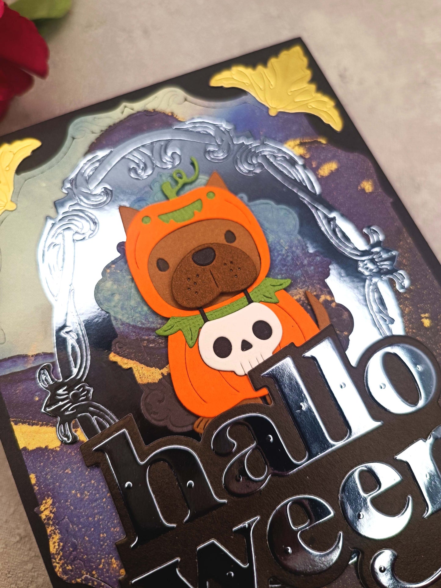 Halloweenské přání s buldočkem