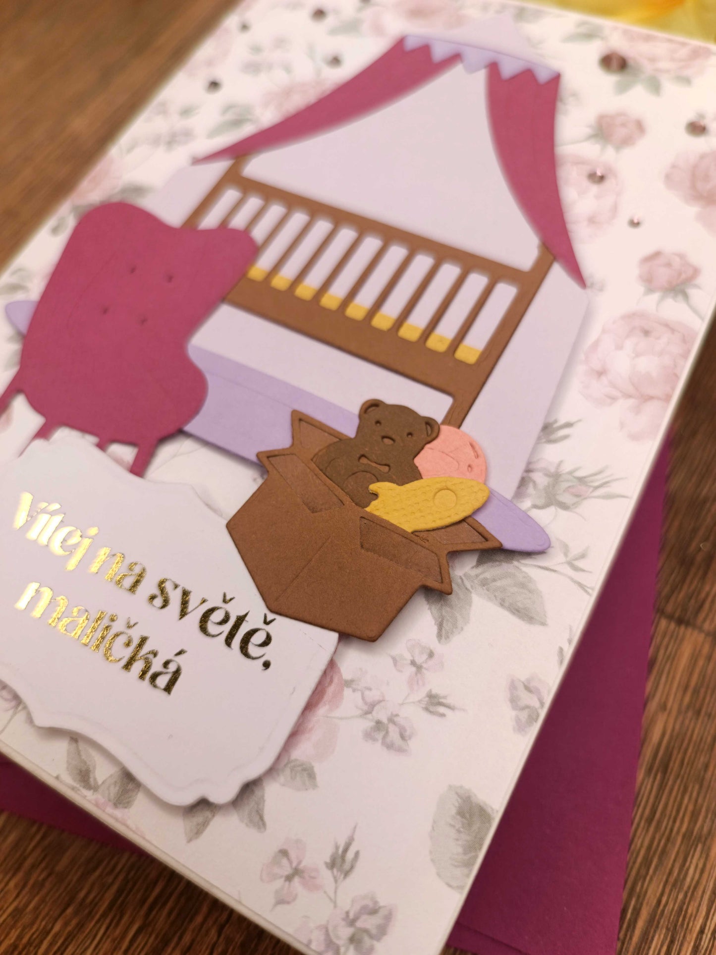 Květinové přání s motivem dětského pokojíčka