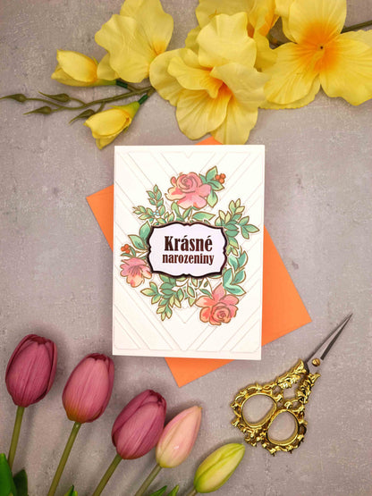 Narozeninové přání s oranžovými květinami