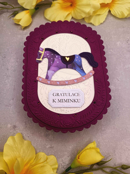 Přání k narození miminka s houpacím koníkem