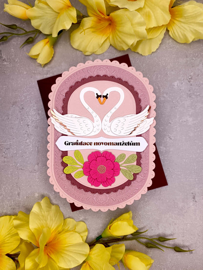 Elegantní svatební přání pro novomanžele s labutěmi