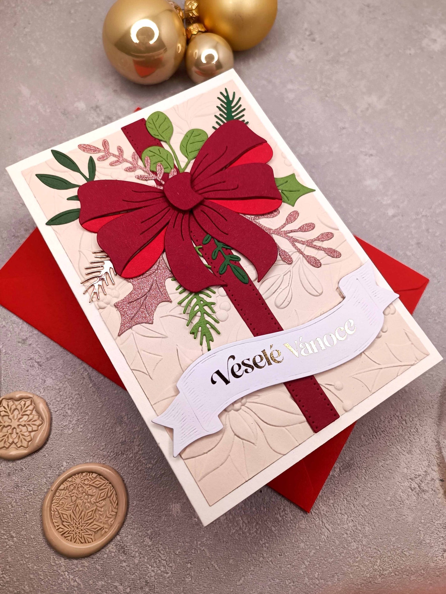 Vánoční přání s mašlí